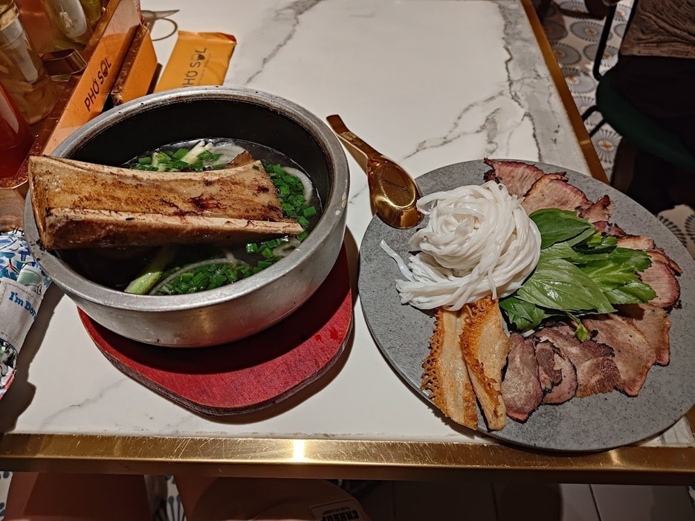 pho Sol district 1